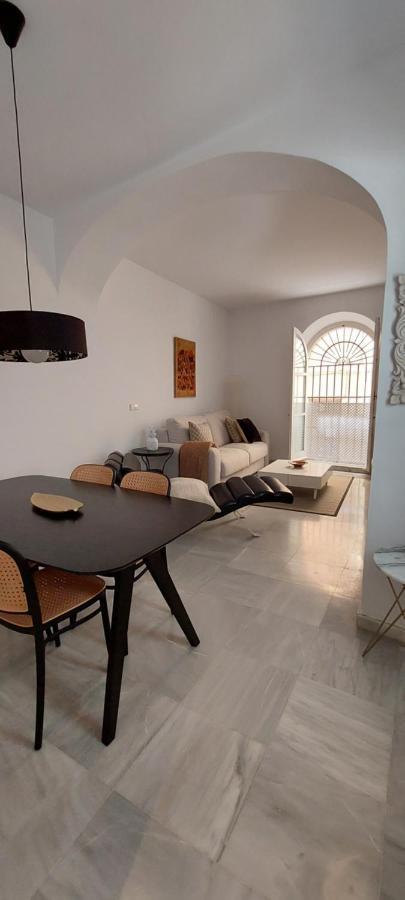 El 2 De Flamenco Bajob Apartment Cadiz Bagian luar foto